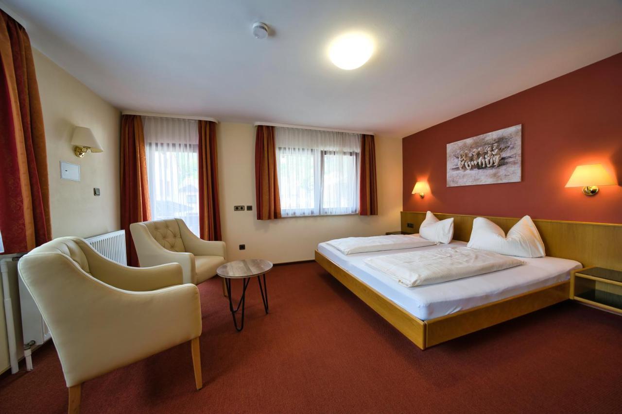Hotel Tenner Neustadt an der Weinstraße Exterior foto